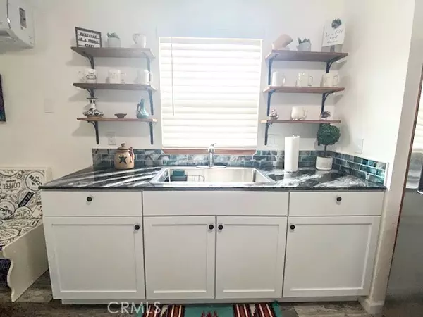 Joshua Tree, CA 92252,61974 Terrace Drive