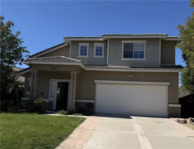 Murrieta, CA 92563,37185 Moonbeam Court