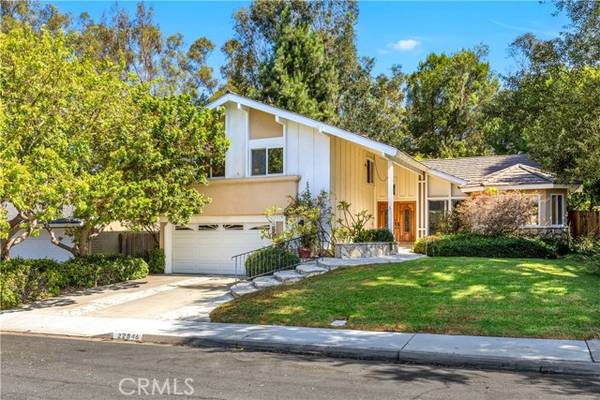 22846 Belquest Drive, Lake Forest (el Toro), CA 92630