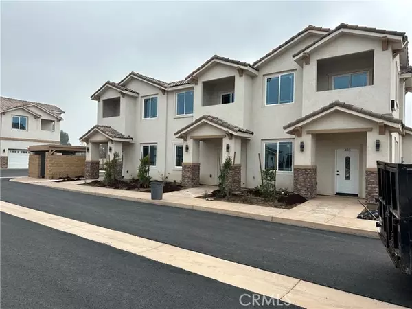 Fontana, CA 92335,9223 Cypress Avenue