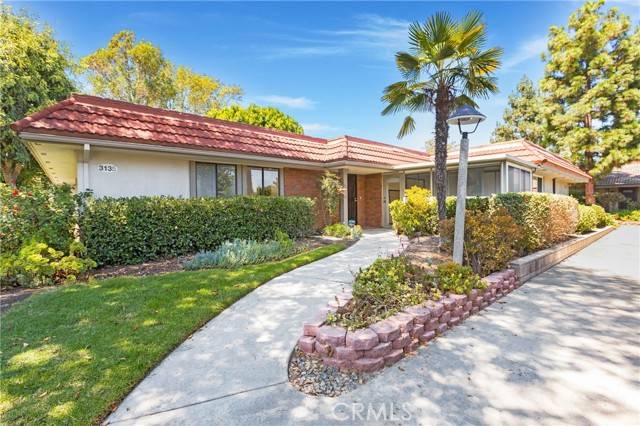 3135 Via Serena #C, Laguna Woods, CA 92637