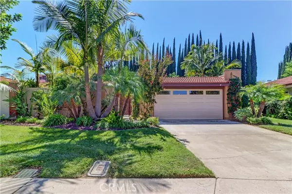 5252 Duenas, Laguna Woods, CA 92637