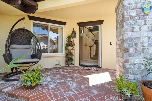 Laguna Hills, CA 92679,10 Altimira