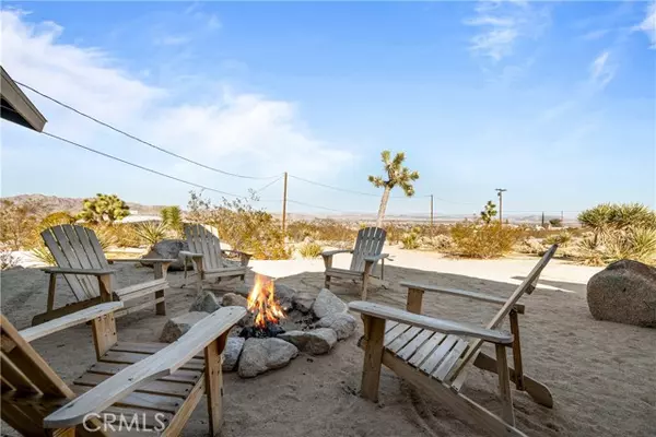 Joshua Tree, CA 92252,7119 Saddleback Road