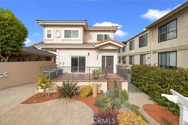 216 S Prospect Avenue #A, Redondo Beach, CA 90277