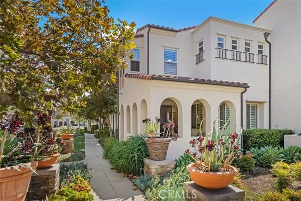 48 Hoya Street, Rancho Mission Viejo, CA 92694