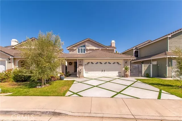 Moorpark, CA 93021,4432 Honeyglen Court