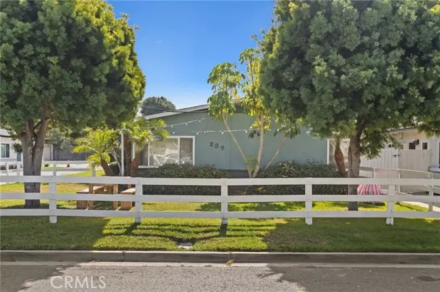 237 Costa Mesa Street, Costa Mesa, CA 92627