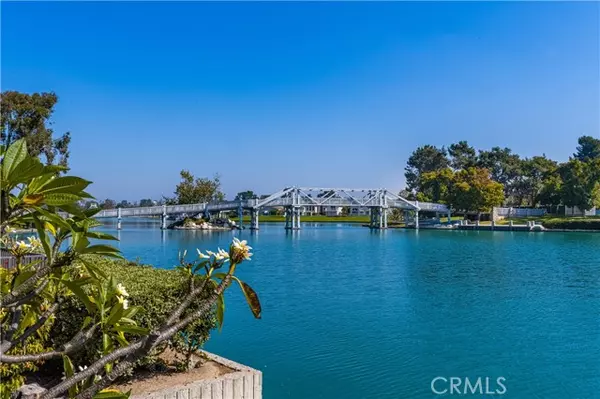 Irvine, CA 92614,16 Waterway