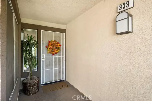 Lake Forest (el Toro), CA 92610,333 Chaumont Circle