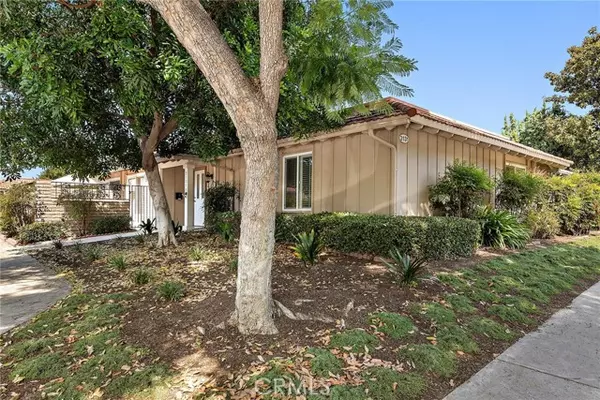 Laguna Woods, CA 92637,3131 N Via Serena #A