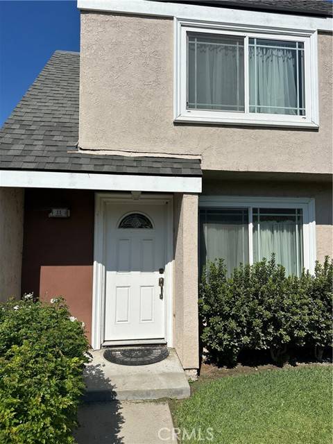 11 Albany #57, Irvine, CA 92604