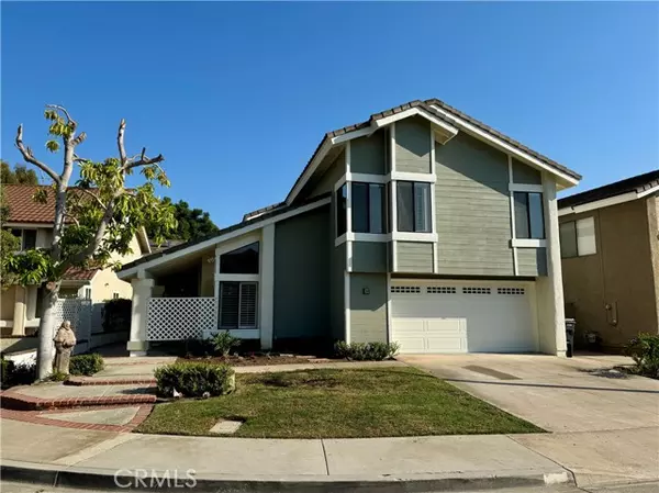 20 W Ensueno, Irvine, CA 92620