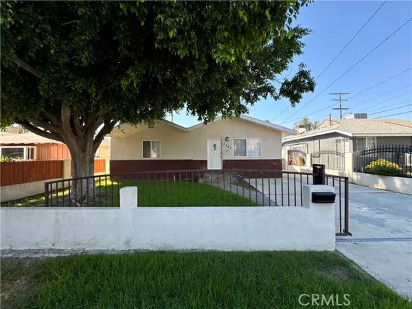 8827 Darby Avenue, Northridge (los Angeles), CA 91325