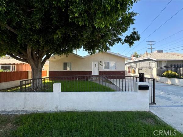 8827 Darby Avenue, Northridge (los Angeles), CA 91325