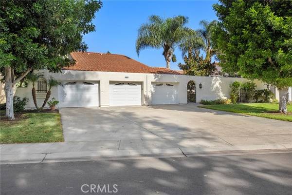 5487 Paseo Del Lago #A, Laguna Woods, CA 92637