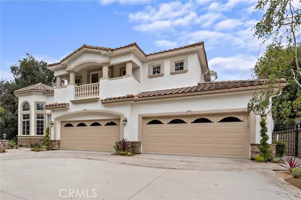 2 Bent Oak, Laguna Hills, CA 92679