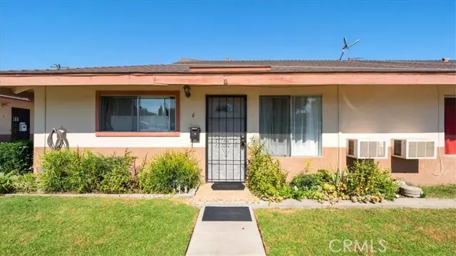 Santa Ana, CA 92704,2500 S Salta Street #6