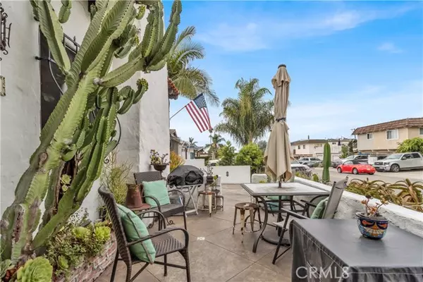 San Clemente, CA 92672,121 W Escalones