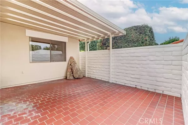 Laguna Woods, CA 92637,2084 Ronda Granada ##A