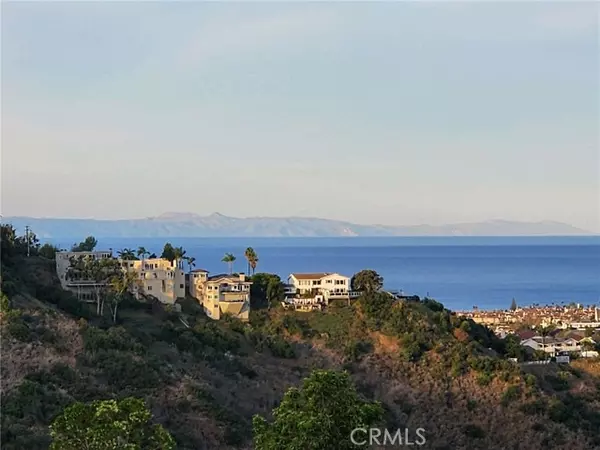 San Clemente, CA 92672,527 Via Presa