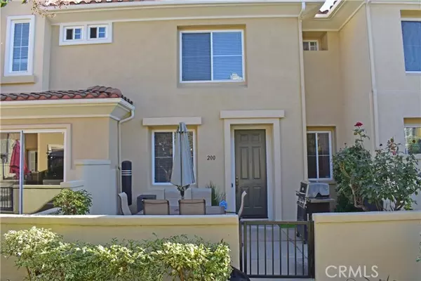 200 Via Vicini, Rancho Santa Margarita, CA 92688