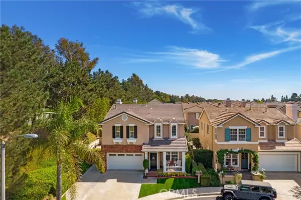 2 Westgate, Irvine, CA 92620