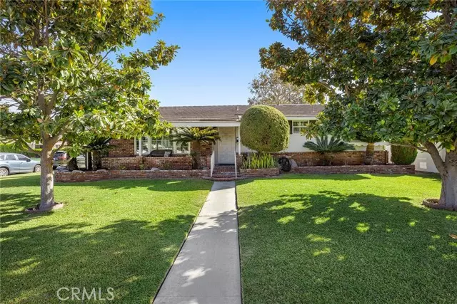 1700 S Norfolk Lane, Anaheim, CA 92802