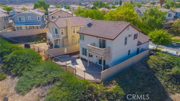 Lake Elsinore, CA 92532,34030 Winterberry Lane