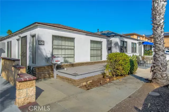 307 8th Street, Seal Beach, CA 90740