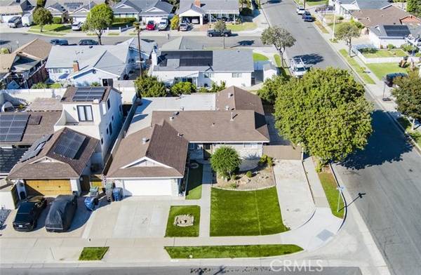 8931 Breakers Drive, Huntington Beach, CA 92646