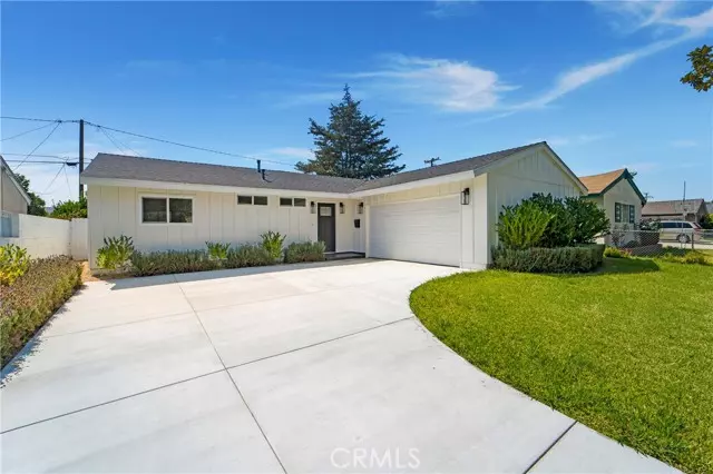 12664 Renville Street, Lakewood, CA 90715