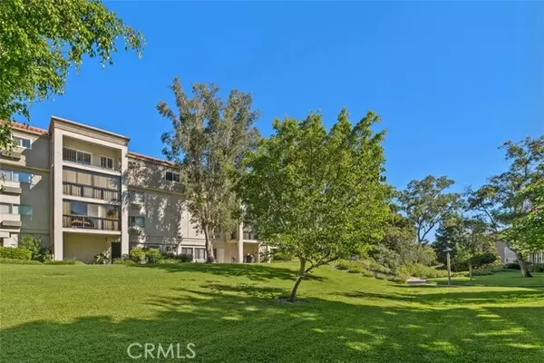 Laguna Woods, CA 92637,4009 Calle Sonora Oeste #3B