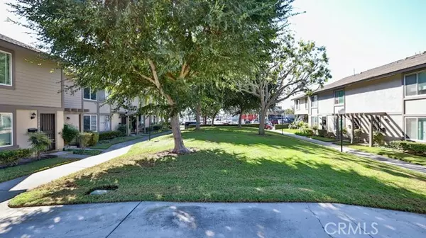 Santa Ana, CA 92707,521 W Alton Avenue #26