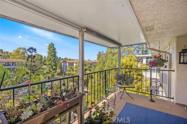 2393 Via Mariposa West #3C, Laguna Woods, CA 92637