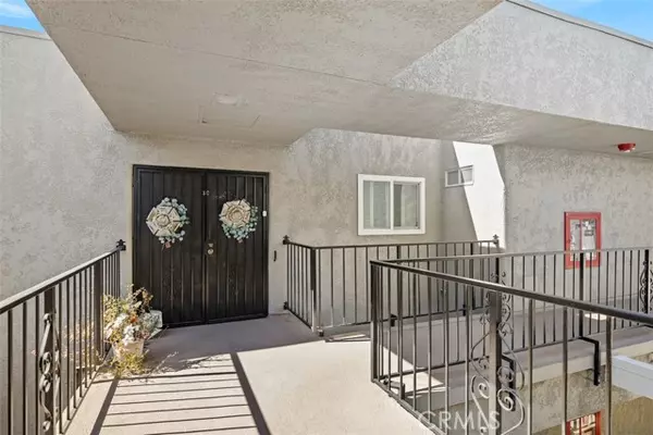 Laguna Woods, CA 92637,2393 Via Mariposa West #3C