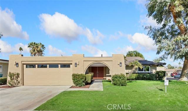 74370 Primrose Drive, Palm Desert, CA 92260