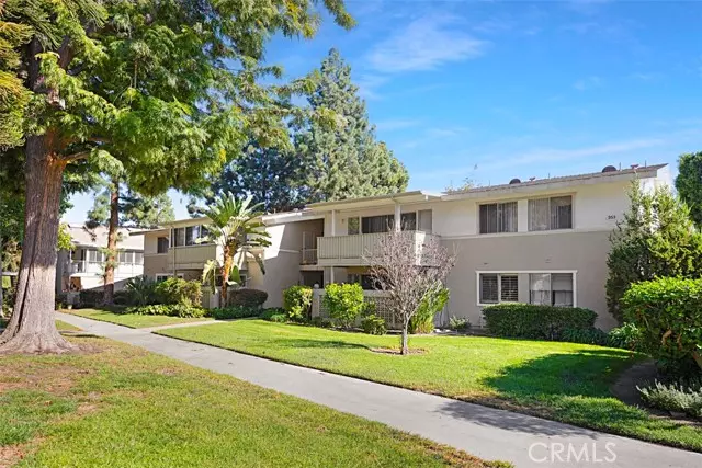 Laguna Woods, CA 92637,353 Avenida Sevilla #N