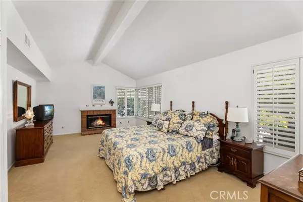 Irvine, CA 92614,50 Emerald