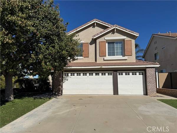 1067 Winthrop Drive, Corona, CA 92882