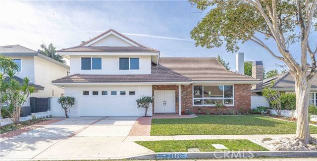 20081 Lawson Lane, Huntington Beach, CA 92646