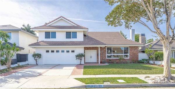 20081 Lawson Lane, Huntington Beach, CA 92646