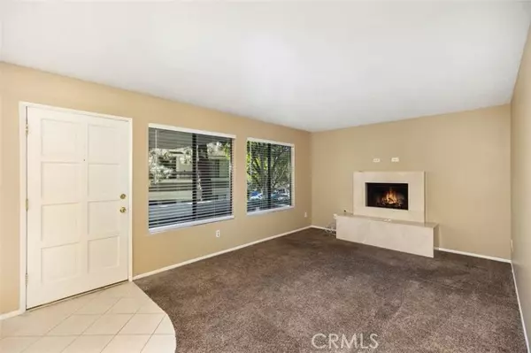 Lake Forest (el Toro), CA 92630,25742 View Pointe #3C