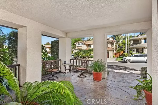 Rancho Santa Margarita, CA 92688,5 Summit Court