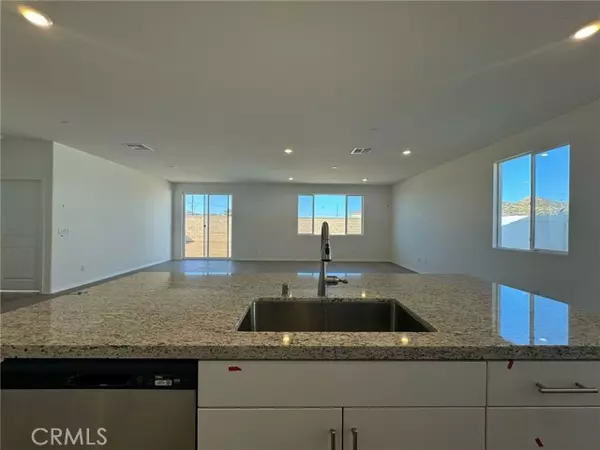 Menifee, CA 92585,27301 Toro Vista