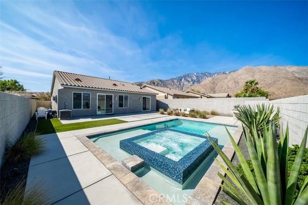 1132 Vista Sol, Palm Springs, CA 92262