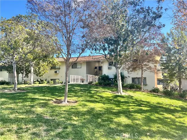 Laguna Woods, CA 92637,863 Ronda Mendoza #B