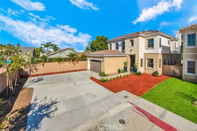 Fountain Valley, CA 92708,17413 Siena Lane