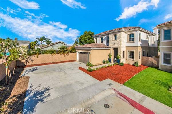 17413 Siena Lane, Fountain Valley, CA 92708