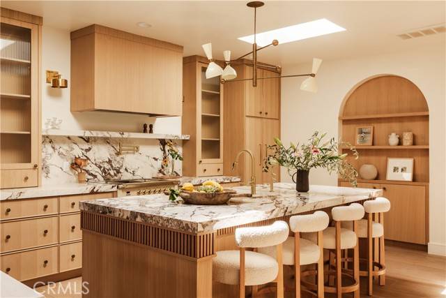 2520 Kent Street, Los Angeles, CA 90026
